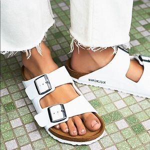 White Birkenstock’s Size 39, worn once!
